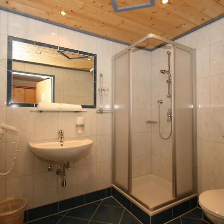 Ξενοδοχείο Cafe' Hermann